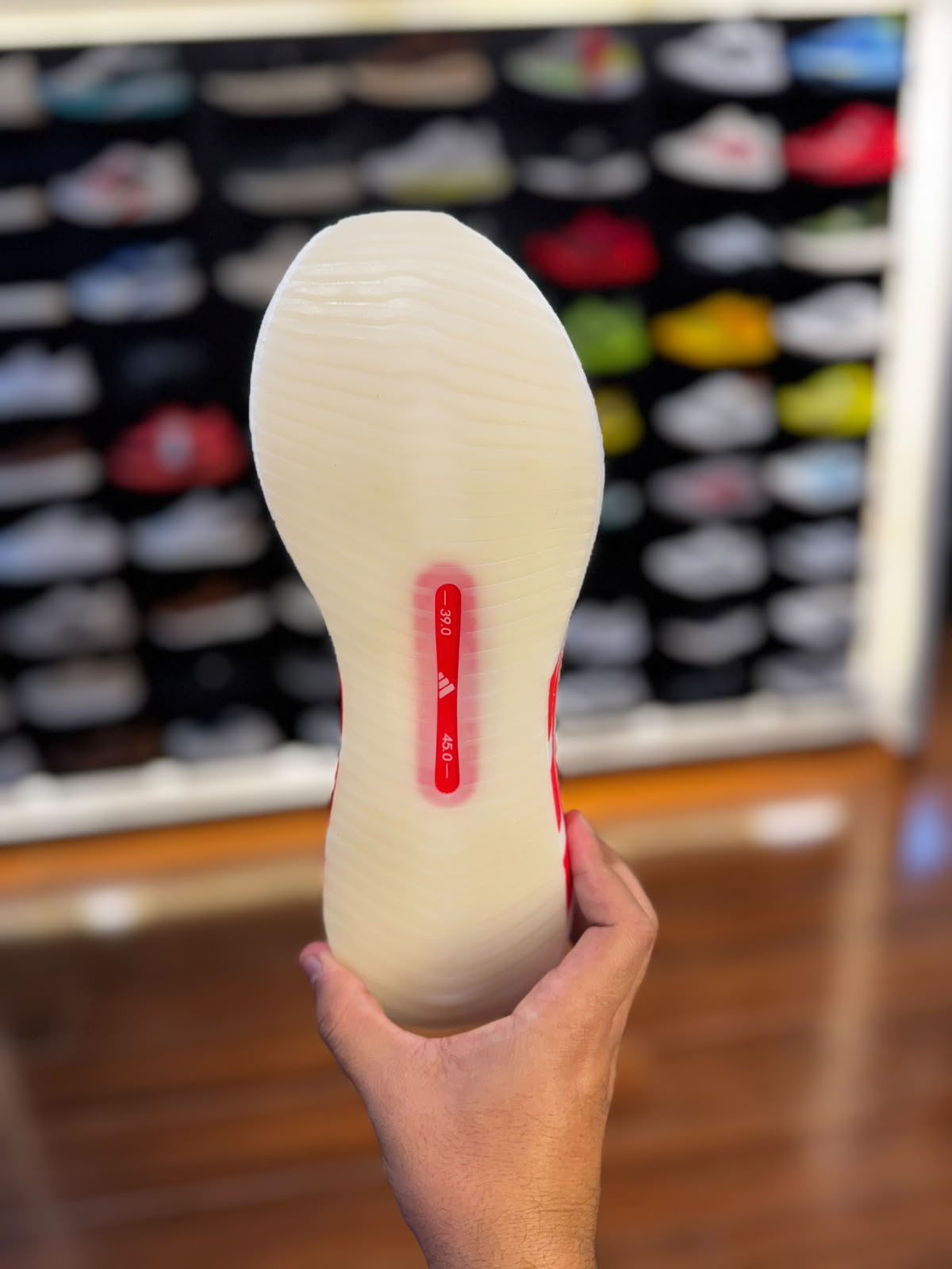 Adidas Hyperboost importado 1.1
