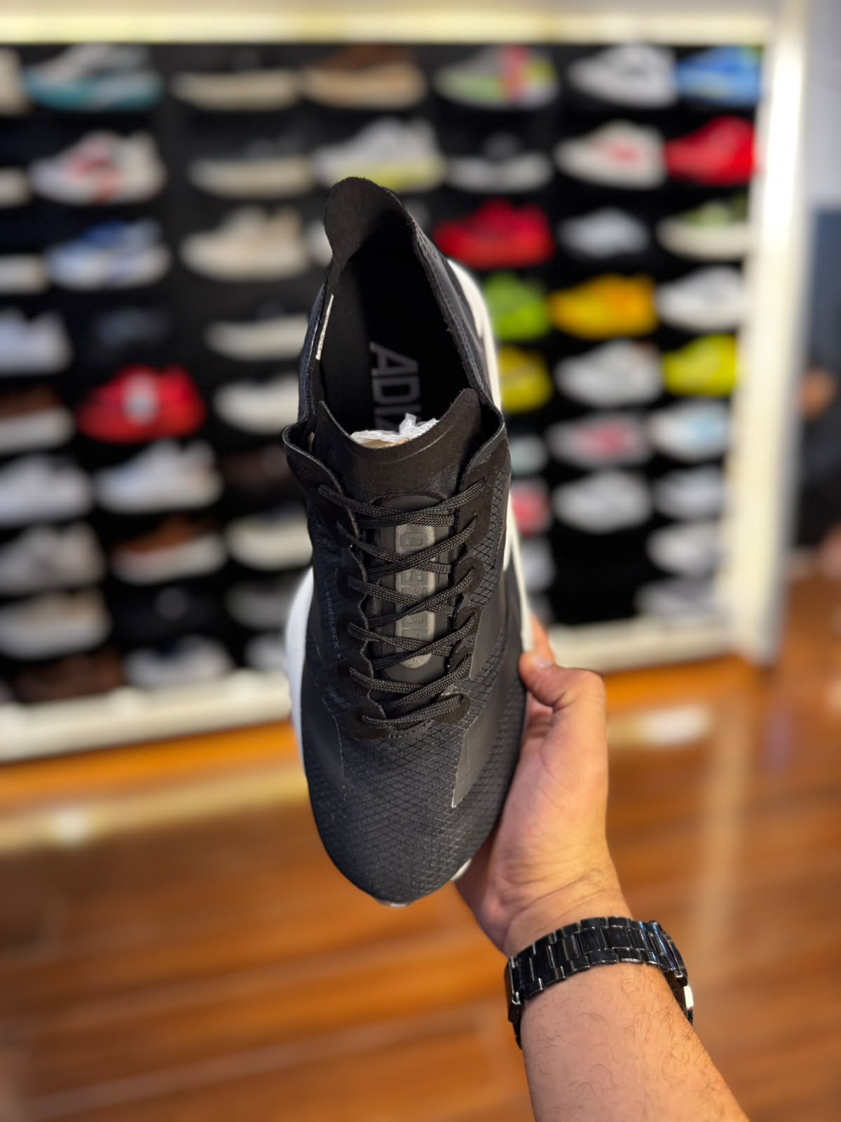 ADIZERO adios pro 4 importado (preto com solado branco)