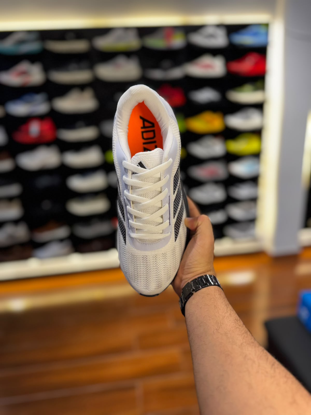 Adizero Boston 11 branco Premium nacional