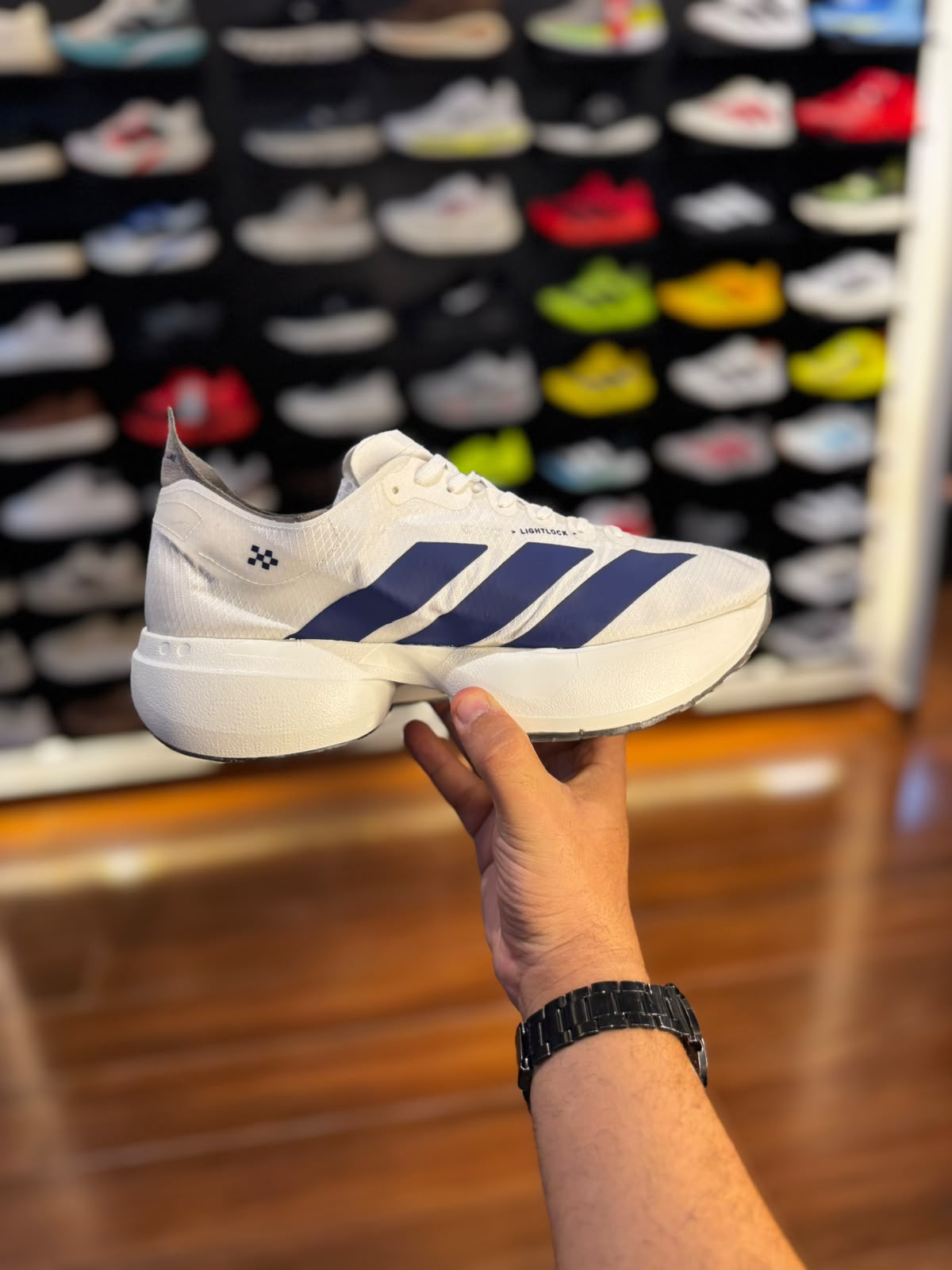 ADIZERO adios pro 4 importado (branco com azul)