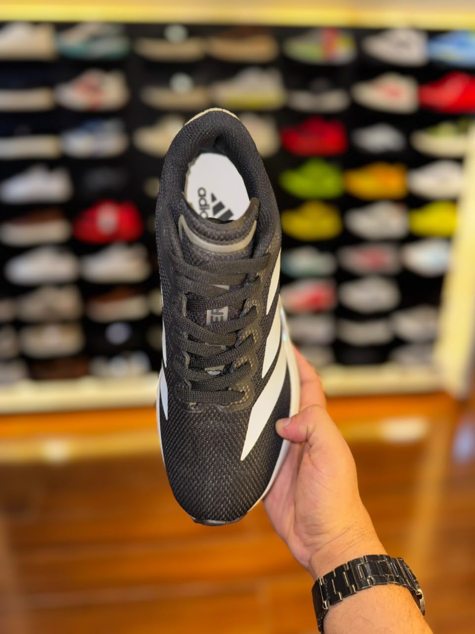 Adizero adios pro 4 (preto com branco)