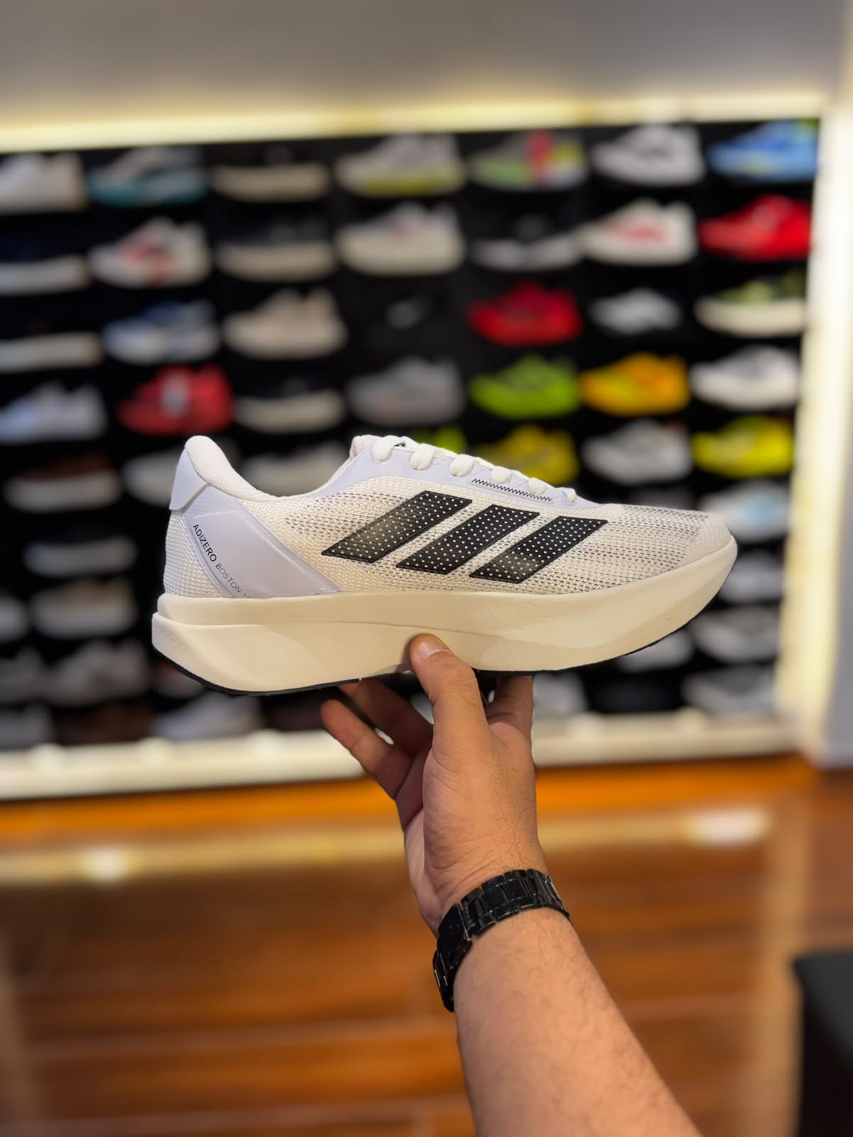Adizero Boston 11 branco Premium nacional