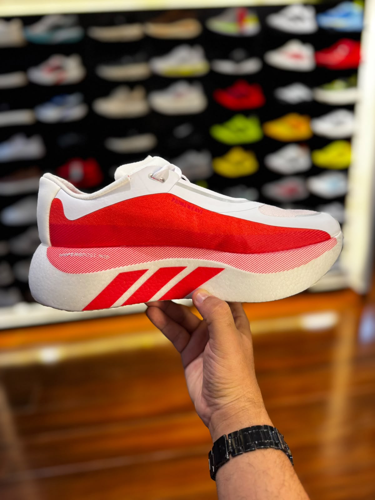Adidas Hyperboost importado 1.1