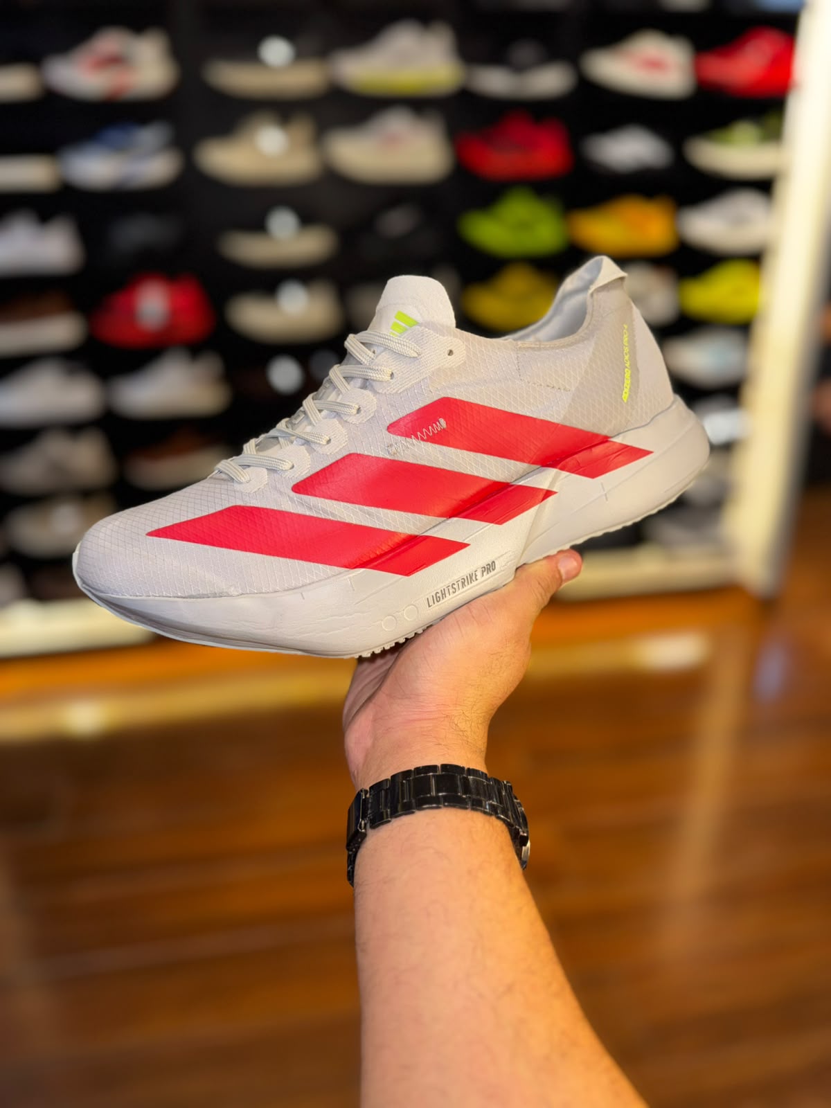 ADIZERO adios pro 4 importado (cinza com vermelho)