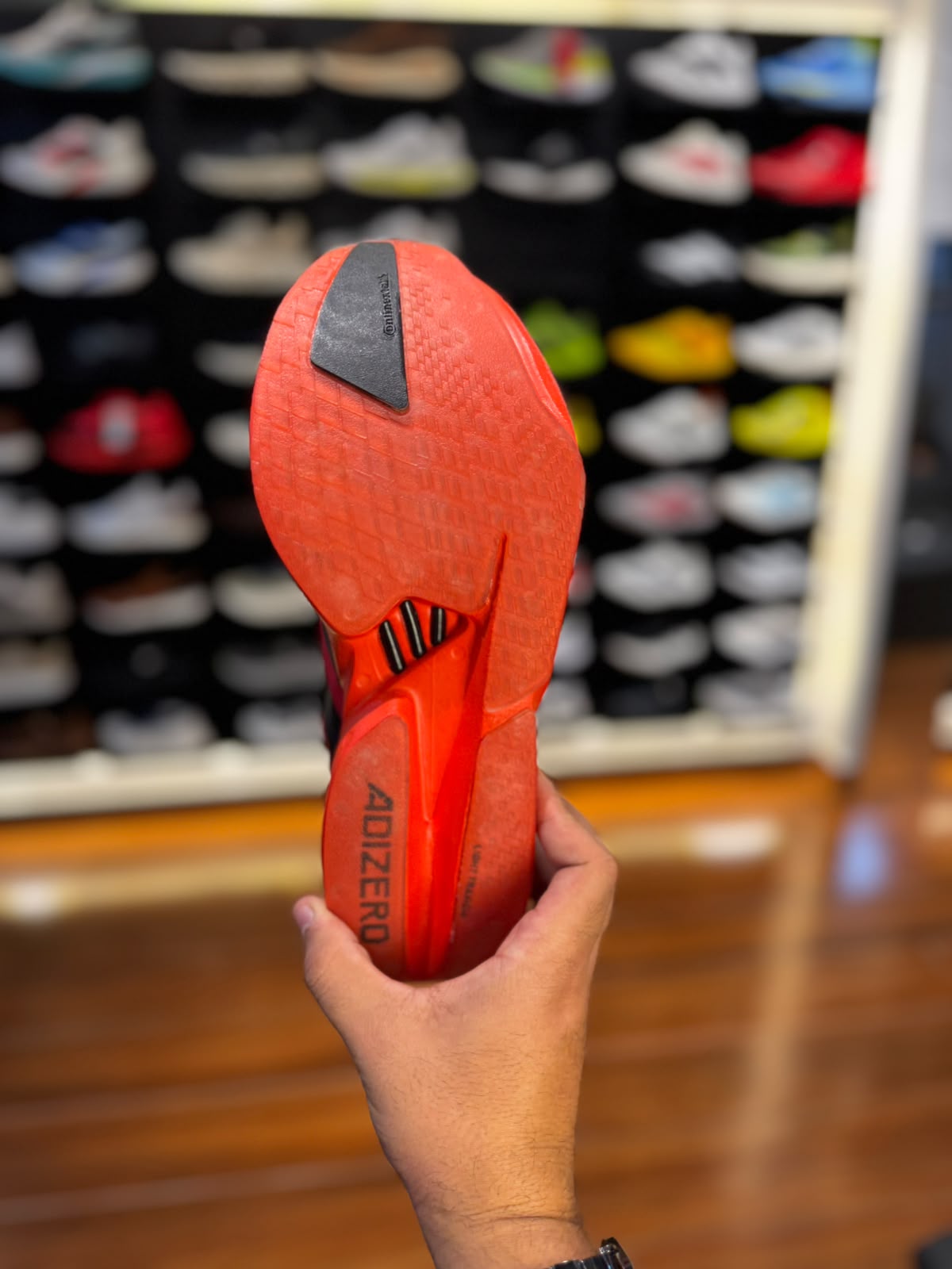 Adizero adios pro 4 /1.0 vermelho
